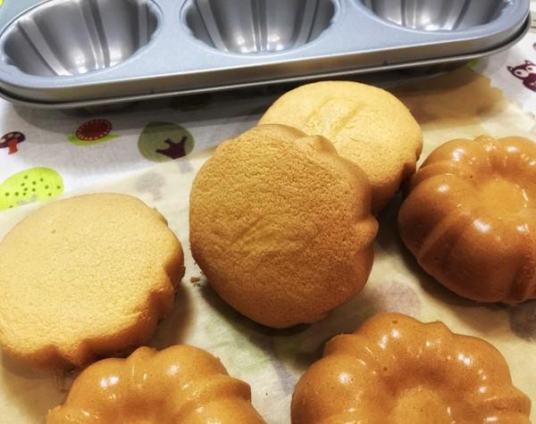豆子胡萝卜丁做的脆皮老式蛋糕
